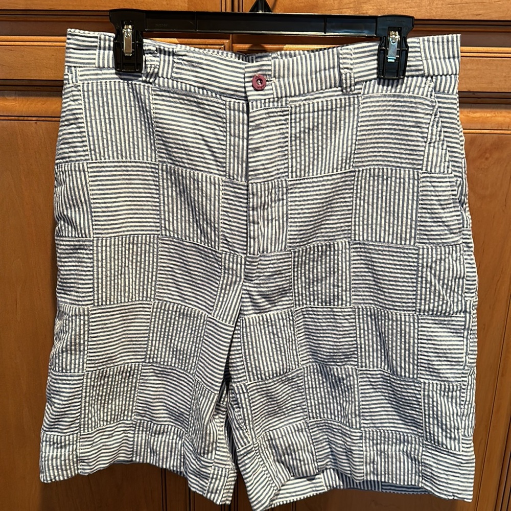 Ben Hogan sear sucke patch  golf shorts. Blue/white.  NWOT